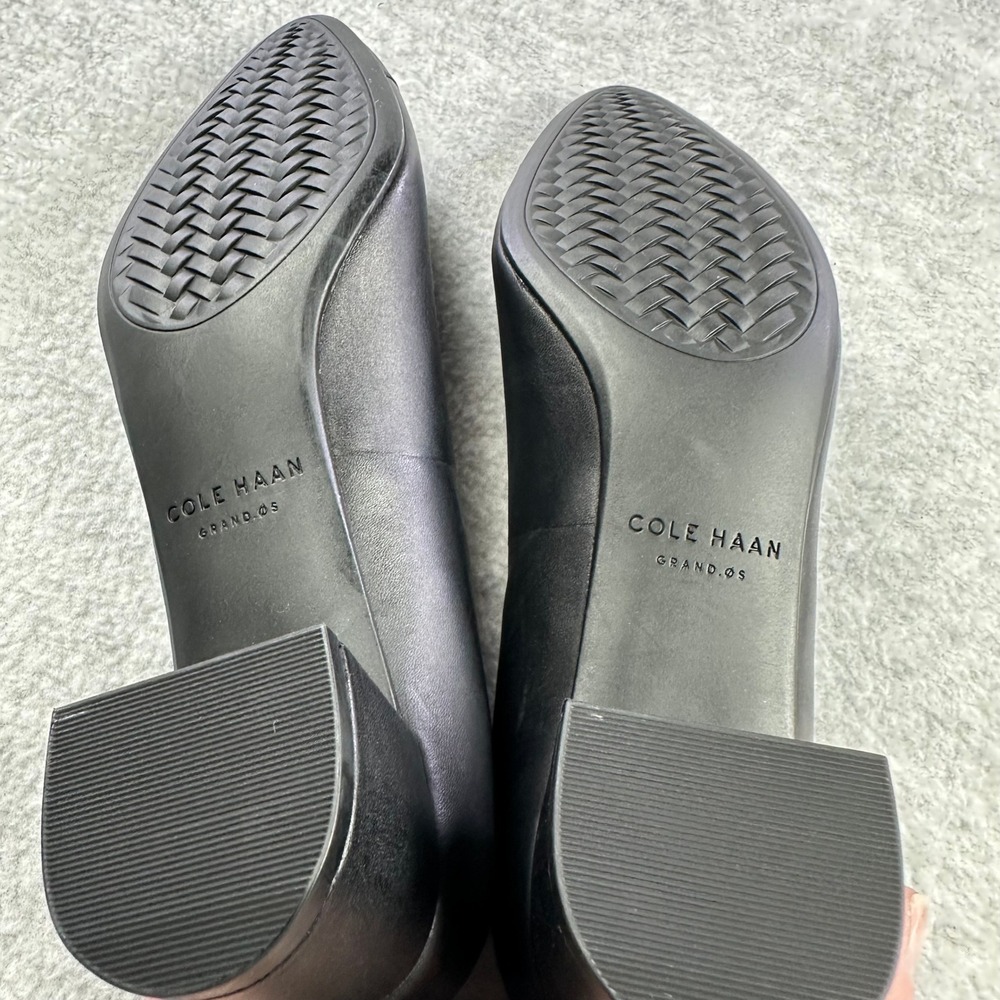 Cole Haan W16074 The Go-To Black Waterproof Leather Block Heel Pumps Women's 7.5 - Picture 6 of 7